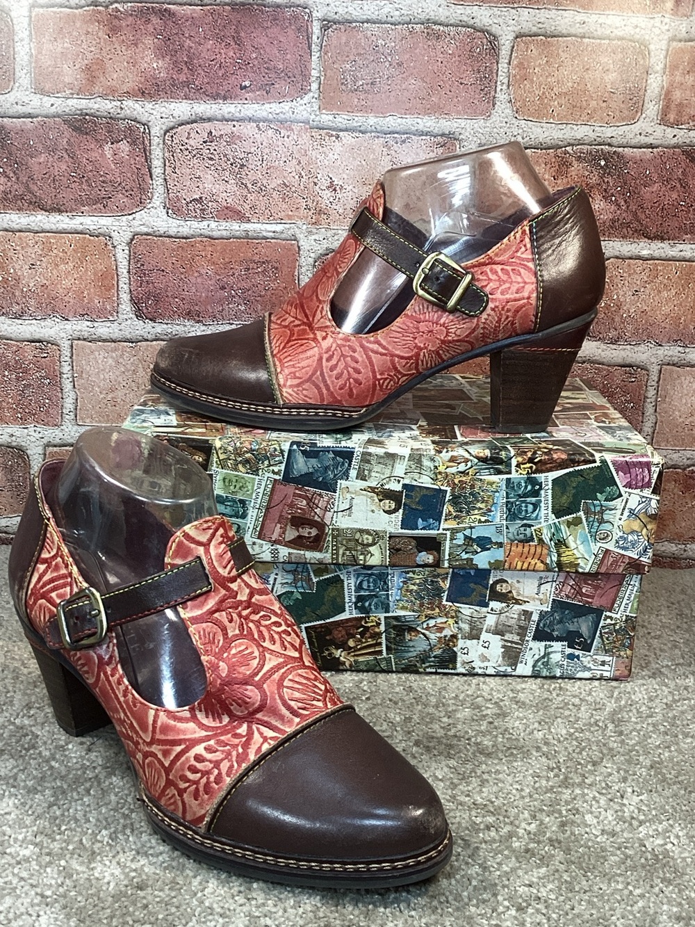 L’Artiste by Spring Step Susana Womens T-Strap pumps size 39 eu size 8.5 US
